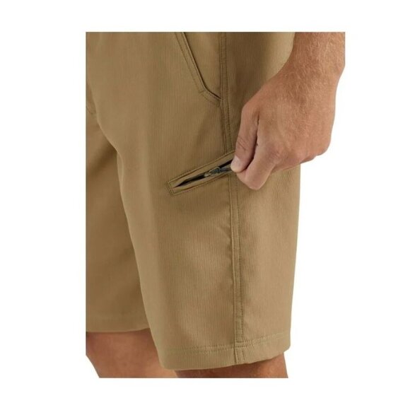 Wrangler Big Men's Outdoor Performance Side Elastic Waist Short SIZE 46/48 - Picture 3 of 8